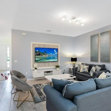 Luxury Town Home With Splash Pool In Solara Resort Townhouse